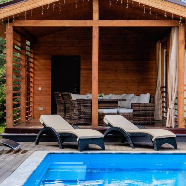 Комплект пластиковых шезлонгов MARK антрацитовых (с матрасом) Комплект пластиковых шезлонгов MARK антрацитовых (с матрасом)