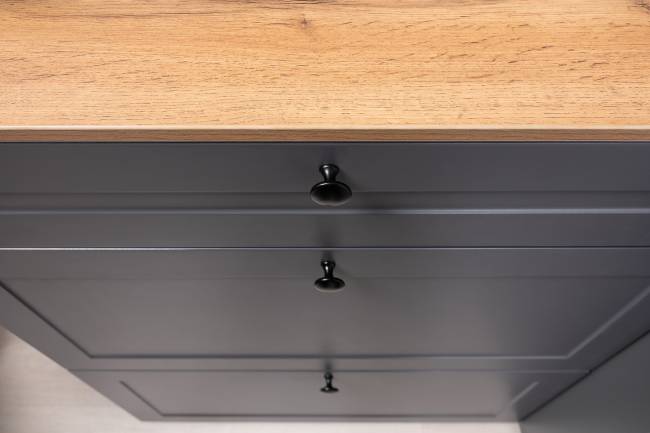 Тумба для обуви Остин 16.121 цвет серый графит/дуб крафт золотой Тумба для обуви Остин 16.121 цвет серый графит/дуб крафт золотой