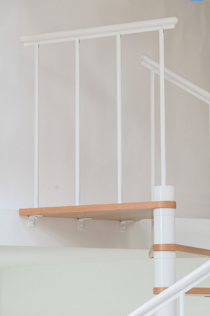 Винтовая лестница Montreal Classic d120