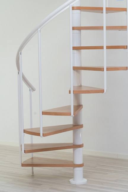 Винтовая лестница Montreal Classic d120