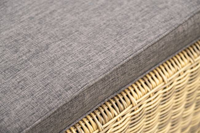 "Рим" шезлонг с подушкой, цвет соломенный "Рим" шезлонг с подушкой, цвет соломенный