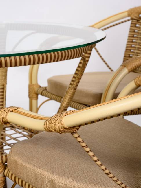 Стол Bali (Бали) из искусственного ротанга, слоновая кость