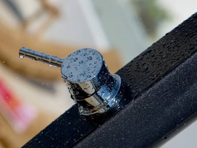 Душ уличный Jolly A 525 голубой 165х150х2260 мм Душ уличный Jolly A 525 голубой 165х150х2260 мм