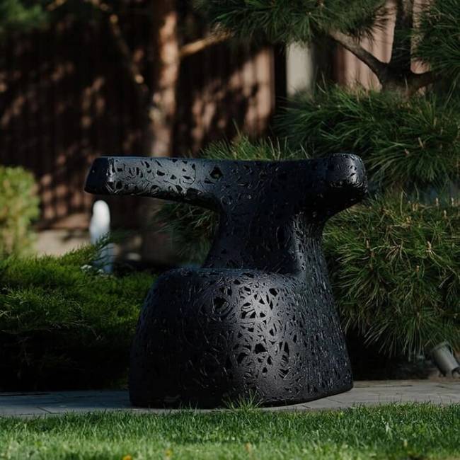 Базальтовое кресло "Hug Chair", Черное