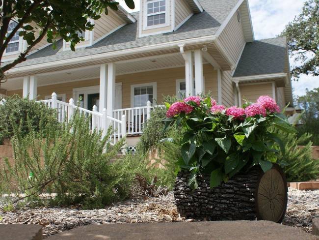 ЦВЕТОЧНИЦА ВЕРТИКАЛЬНАЯ ДУБ M (средняя) ЦВЕТОЧНИЦА ВЕРТИКАЛЬНАЯ ДУБ M (средняя)